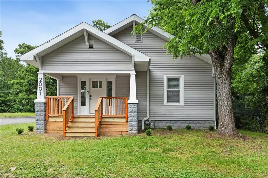 2001 S Locust Street, Pittsburg, KS 66762 - #1