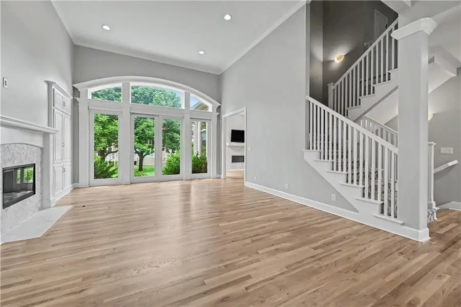 5802 W 140th Terrace, Overland Park, KS 66223 - #3