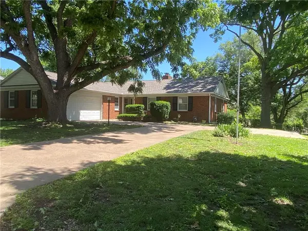 2805 N 66th Terrace, Kansas City, KS 66104