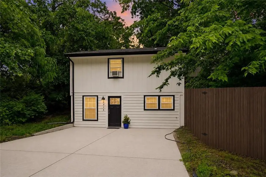 2514 NE 76th Street, Kansas City, MO 64118 - #2