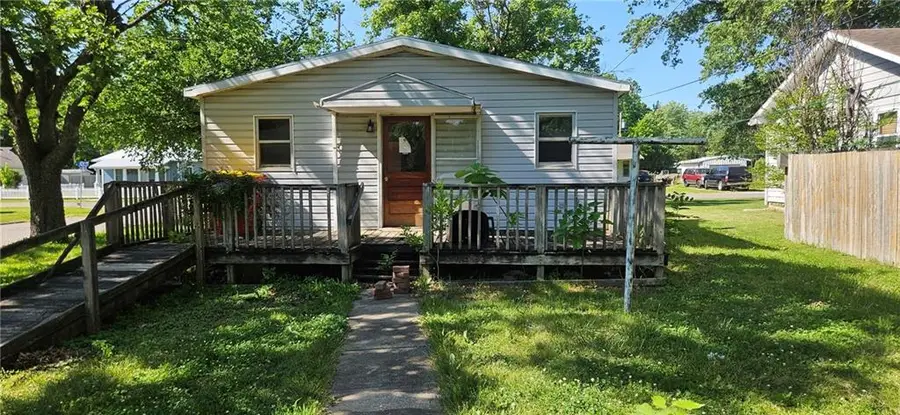 1002 E 13th Street, Pittsburg, KS 66762 - #2