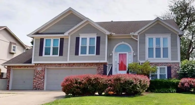 3105 NW 57th Street, Kansas City, MO 64151 - #2