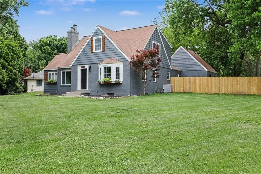 7439 Hadley Street, Overland Park, KS 66204 - #3