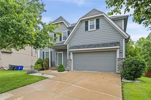 14050 W 147th Place, Olathe, KS 66062