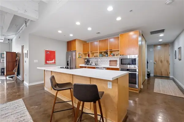 21 W 10th Street #7D, Kansas City, MO 64105