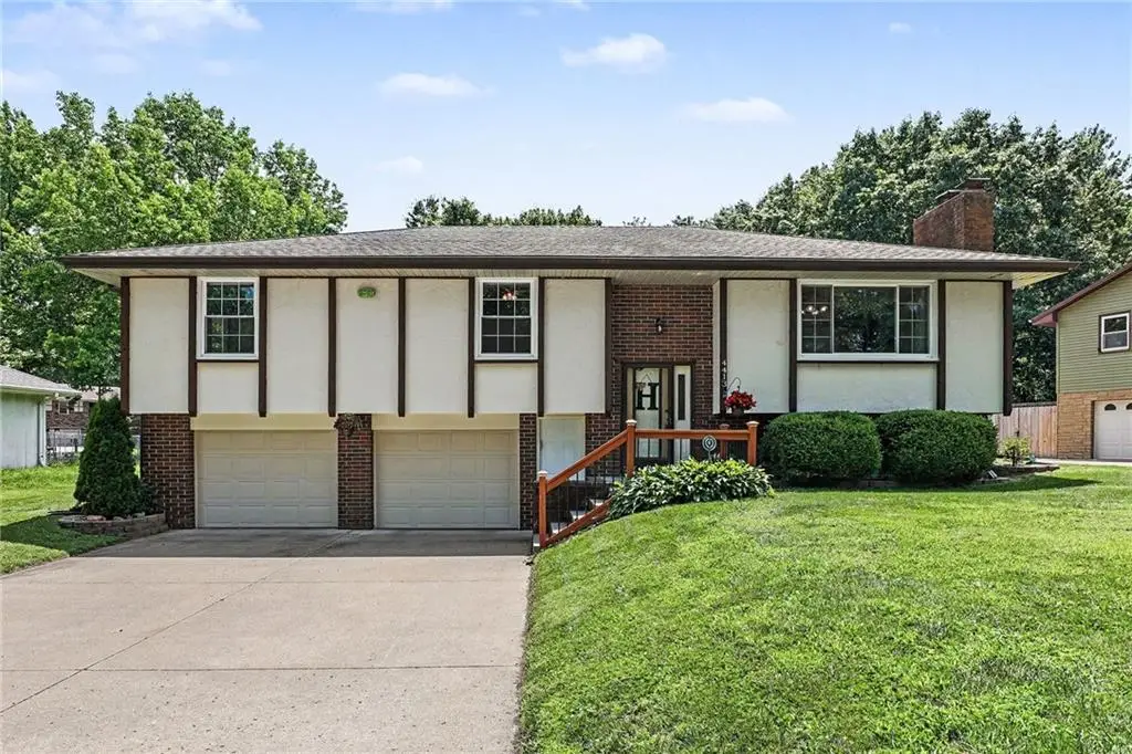 4413 W Haverill Drive, Saint Joseph, MO 64506 - #1