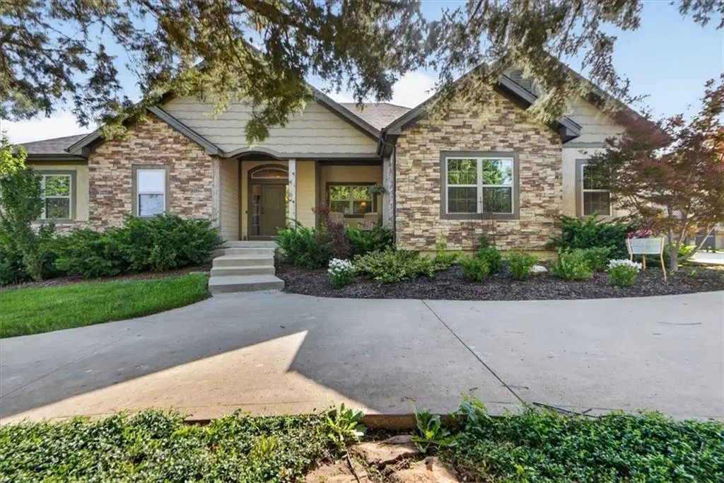 22785 S Renner Road, Spring Hill, KS 66083 - #1