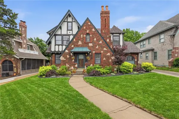 7241 Ward Parkway, Kansas City, MO 64114