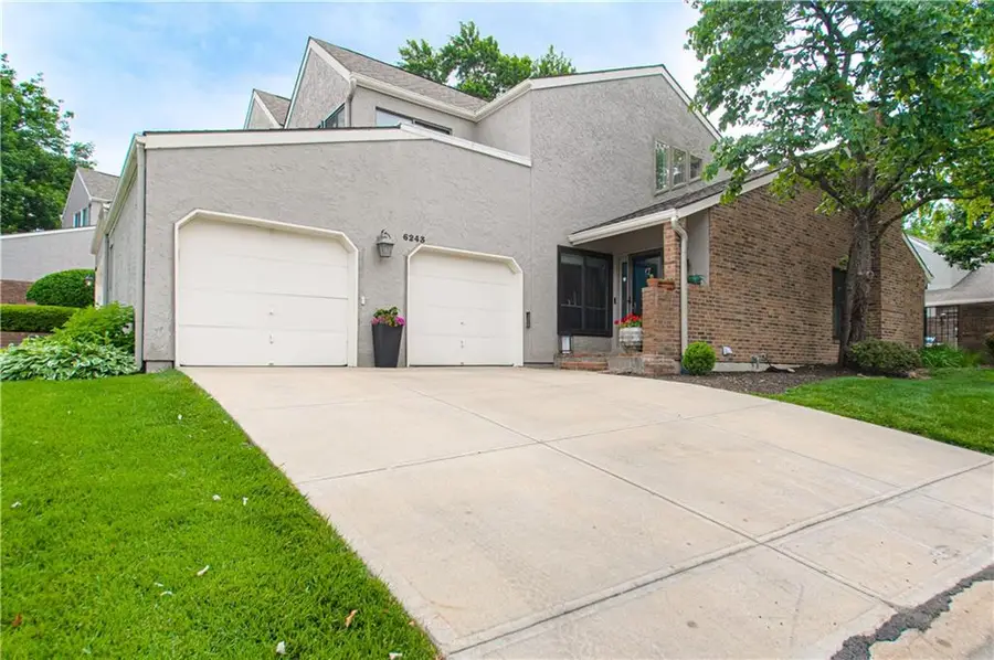 6243 Rosewood Court, Mission, KS 66205 - #2