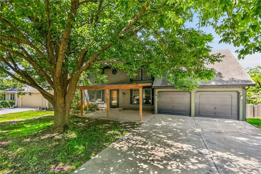 8714 N Troost Avenue, Kansas City, MO 64155 - #3