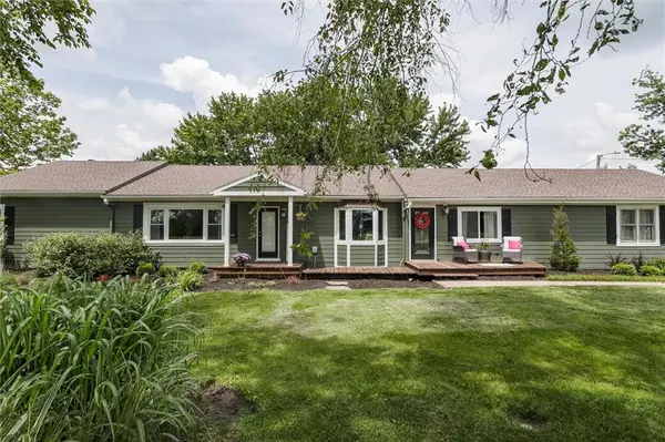 23034 W 231st Terrace, Spring Hill, KS 66083