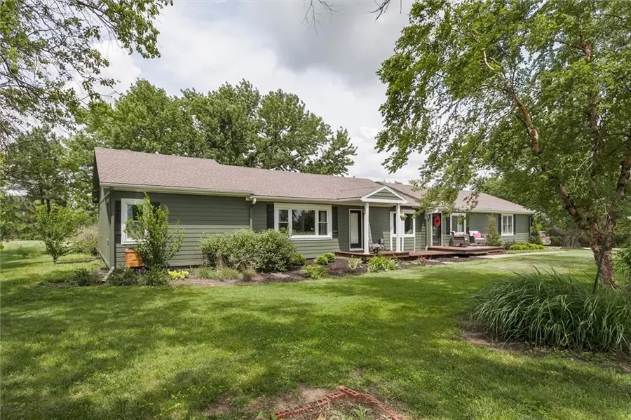 23034 W 231st Terrace, Spring Hill, KS 66083 - #2