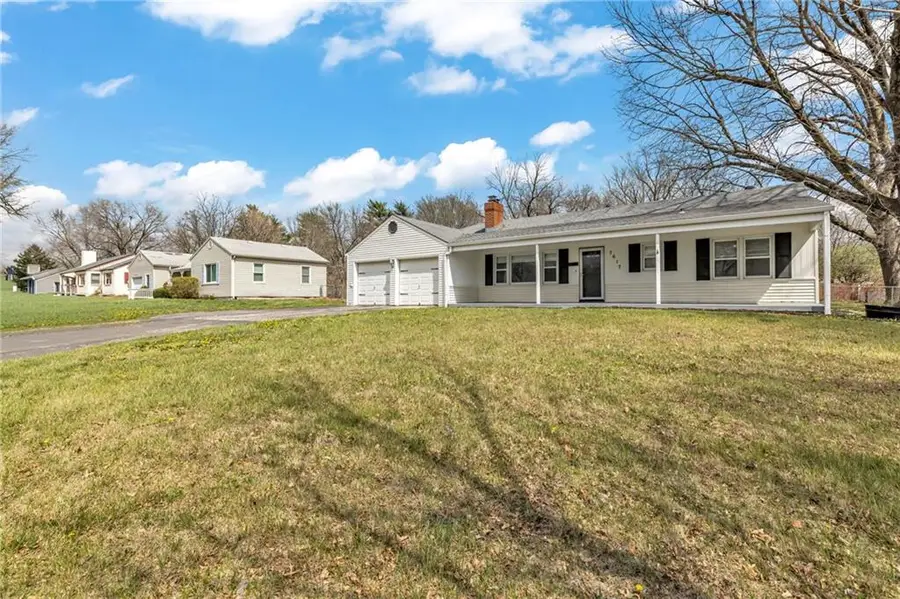 7617 Antioch Road, Overland Park, KS 66204 - #2