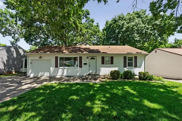 606 67th Place, Kansas City, MO 64118