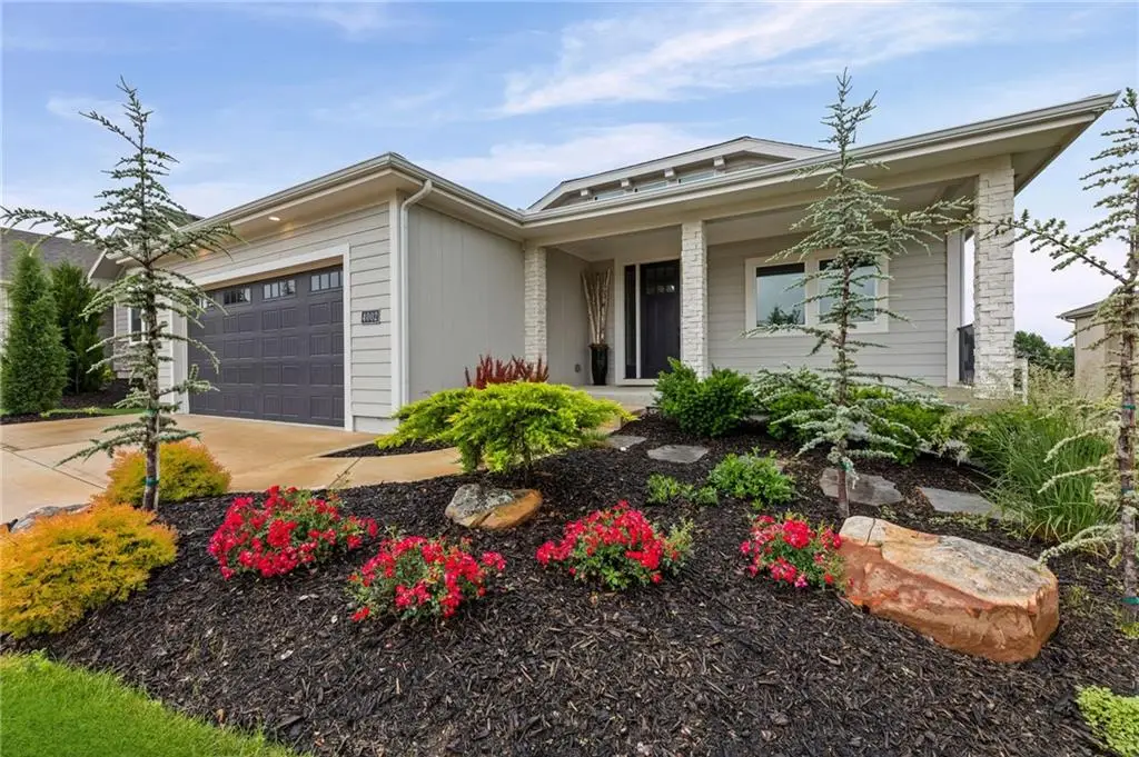 4002 W 158th Terrace, Overland Park, KS 66224 - #1