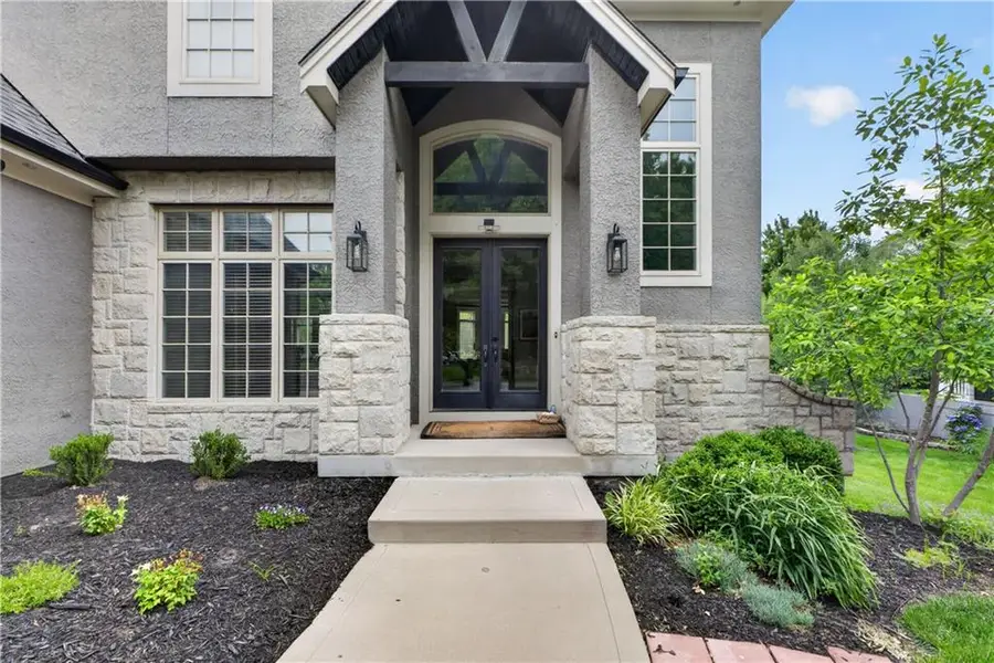 9414 W 149th Terrace, Overland Park, KS 66221 - #3
