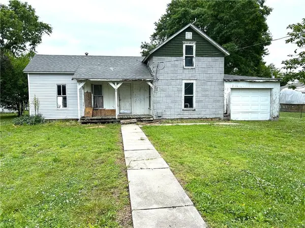 305 Walser Avenue, Liberal, MO 64762