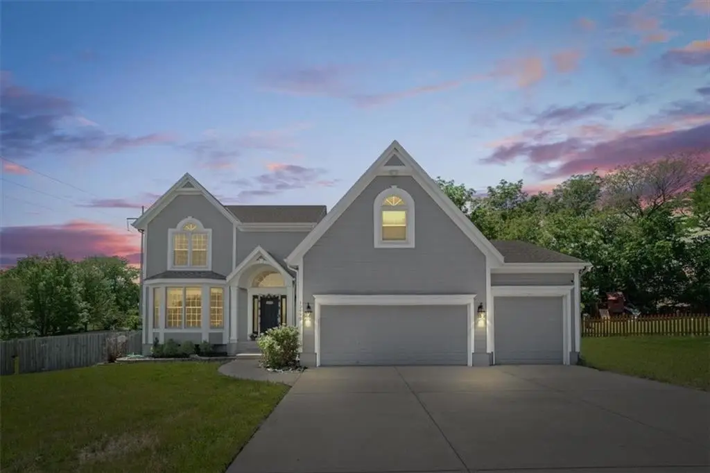 12890 S Greenwood Street, Olathe, KS 66062 - #1