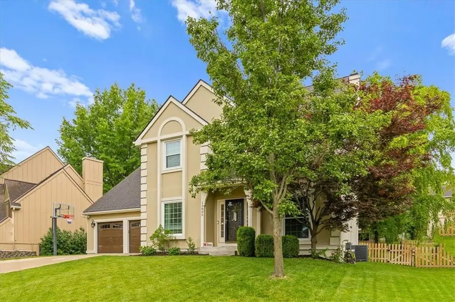 13802 Pembroke Lane, Leawood, KS 66224 - #3