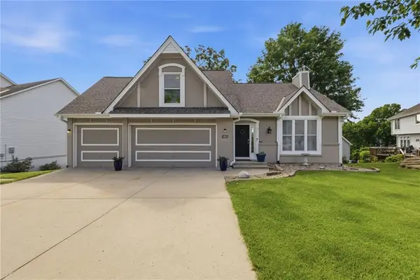 5823 N Mayview Avenue, Kansas City, MO 64151