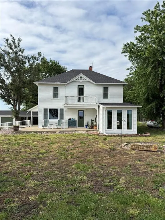 14190 K 16 Highway, Valley Falls, KS 66088 - #1