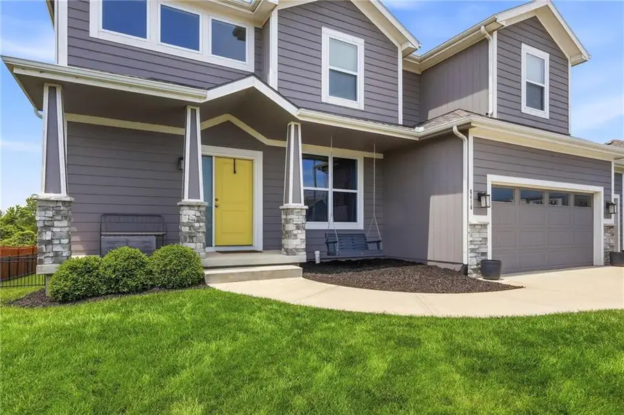 6416 N 142nd Street, Basehor, KS 66007 - #2