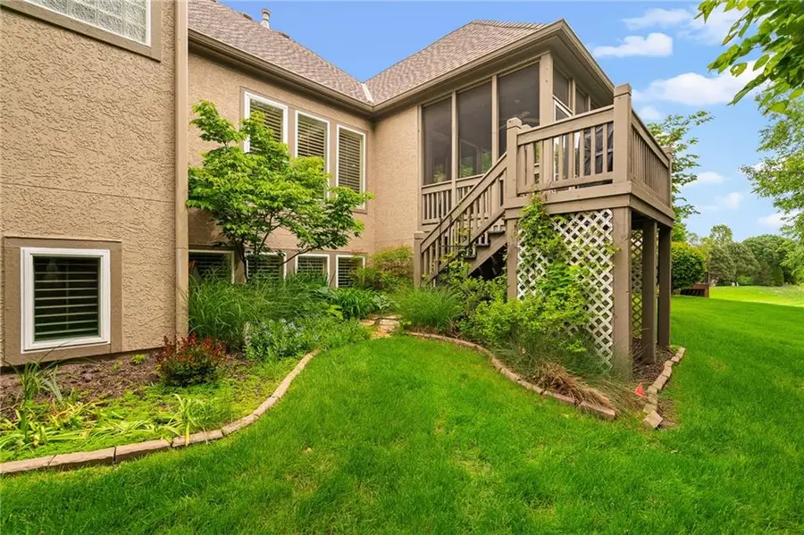 5405 W 141 Terrace, Leawood, KS 66224 - #2