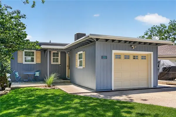 113 North Shore Drive, Lake Waukomis, MO 64151