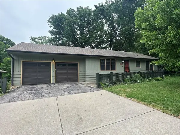 5407 Hardy Street, Overland Park, KS 66202