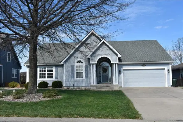3800 Richmond Drive, Leavenworth, KS 66048