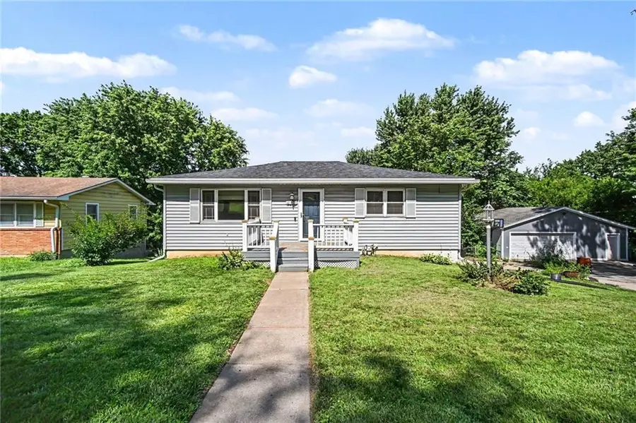 5808 Pleasant Avenue, Saint Joseph, MO 64503 - #2