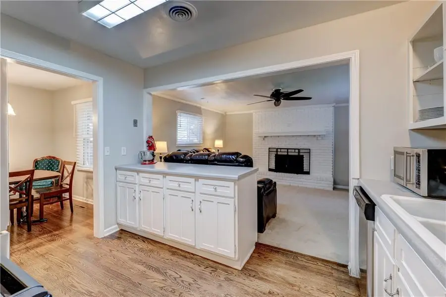 8725 Stearns Avenue, Overland Park, KS 66214 - #2