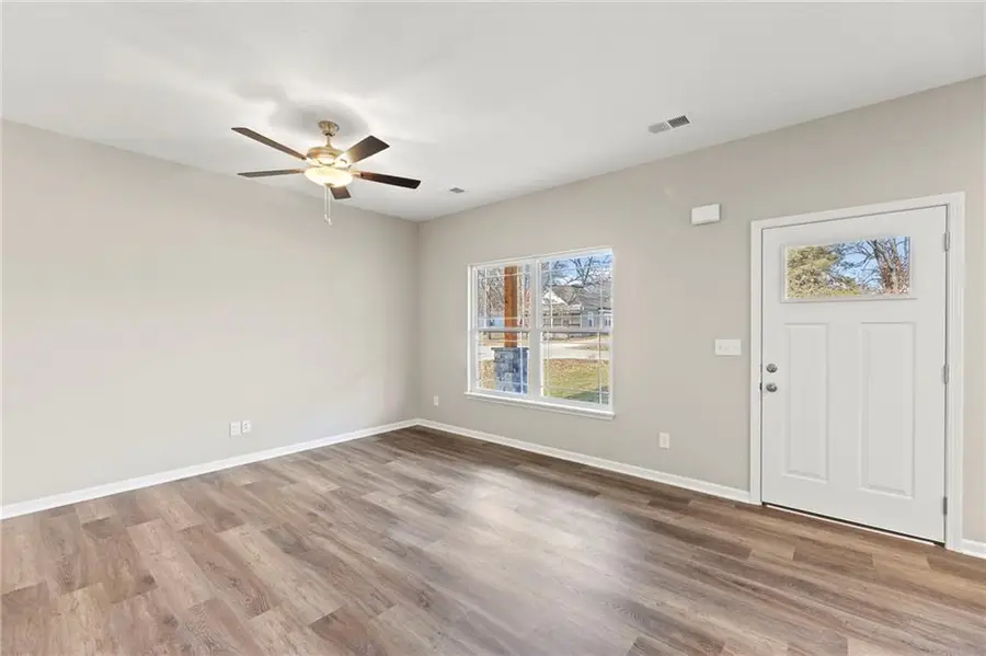 835 S Cherry Street, Ottawa, KS 66067 - #2