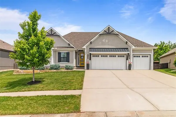 2708 SE 8th Terrace, Blue Springs, MO 64014