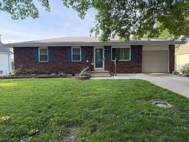 8409 NE 56th Street, Kansas City, MO 64119 - #1