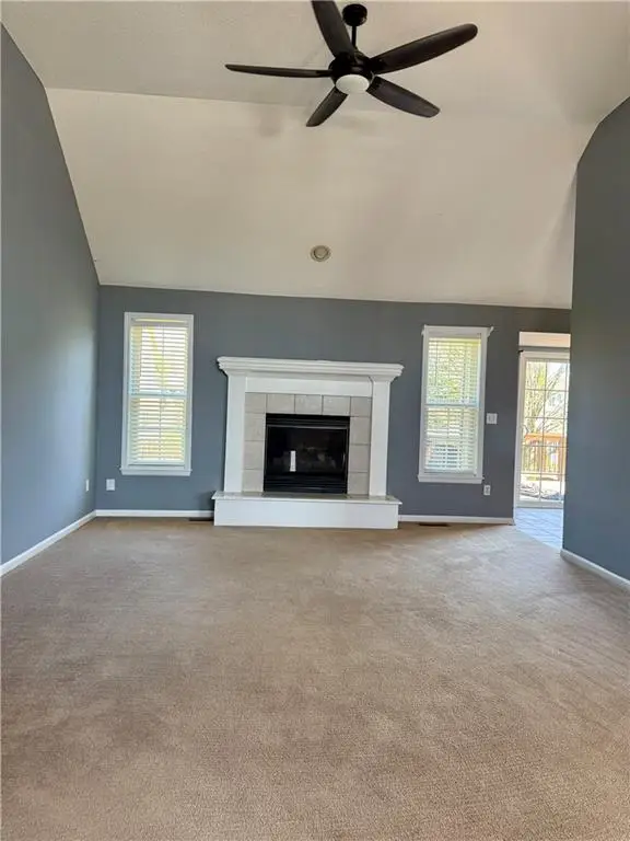 414 Donegal Drive, Smithville, MO 64089 - #2