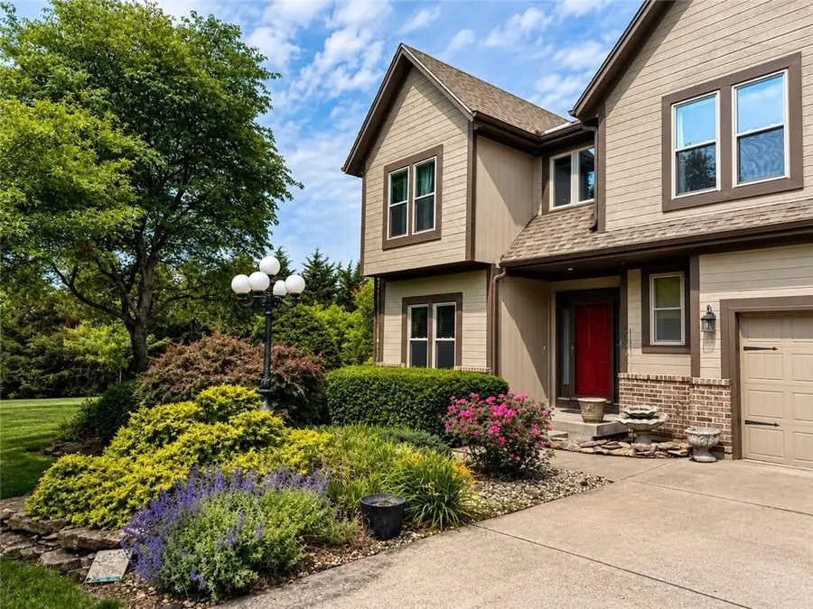 21600 S Lackman Road, Spring Hill, KS 66083 - #2