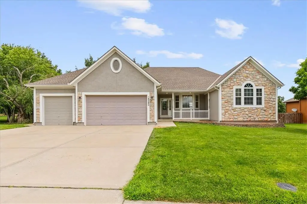 18280 W 157th Street, Olathe, KS 66062 - #1