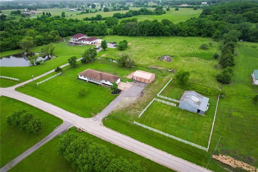 22922 Bedford Road, Spring Hill, KS 66083 - #3