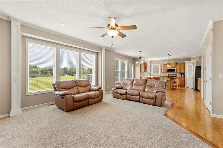 21006 W 48th Street, Shawnee, KS 66218 - #3