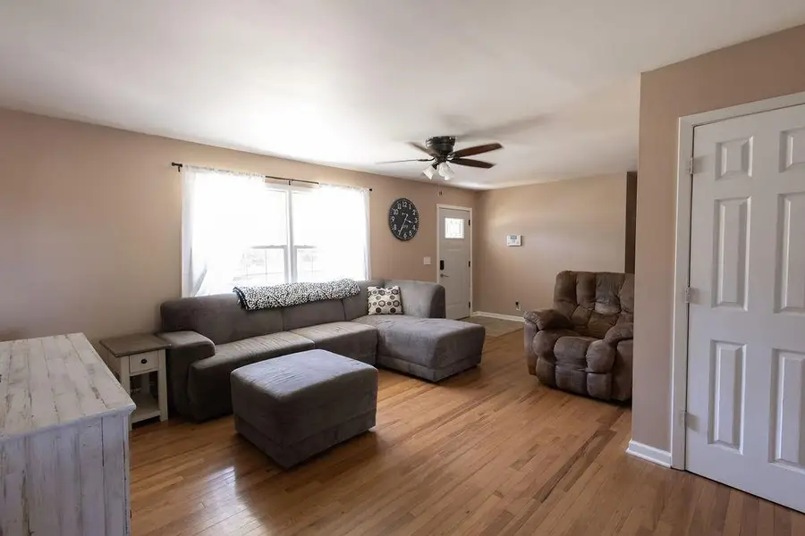 1501 Tamara Drive, Saint Joseph, MO 64506 - #3