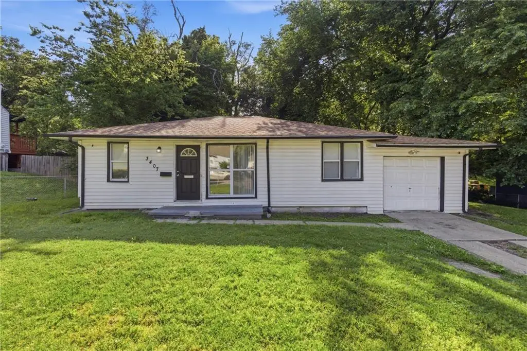 3407 Norton Avenue, Kansas City, MO 64128 - #1
