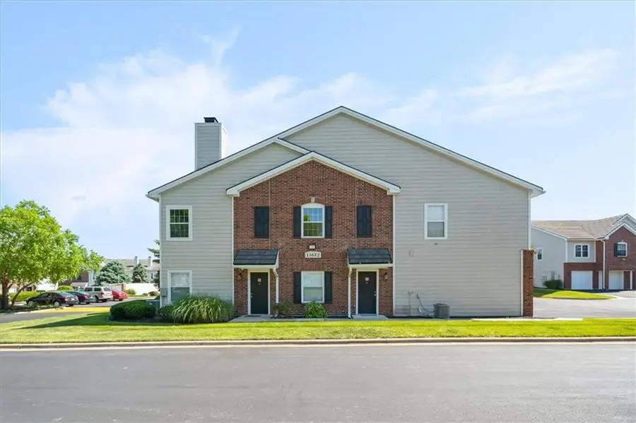 11612 Tomahawk Creek Parkway #B, Leawood, KS 66211 - #2