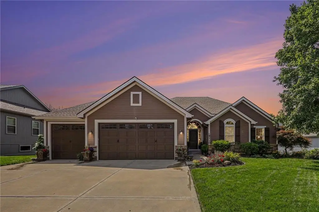 19710 NE 197th Terrace, Smithville, MO 64089 - #1