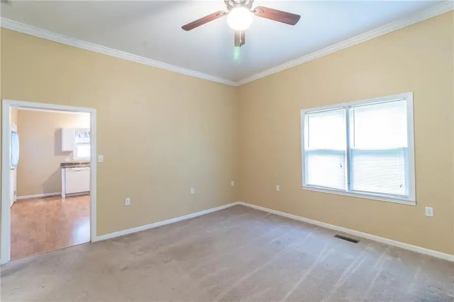 617 E Franklin Street, Clinton, MO 64735 - #3