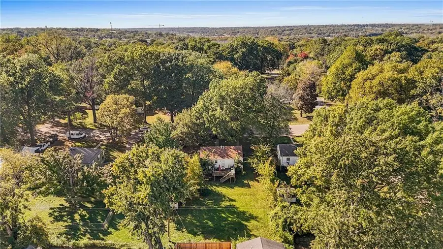 3109 S 8 Terrace, Kansas City, KS 66103 - #2