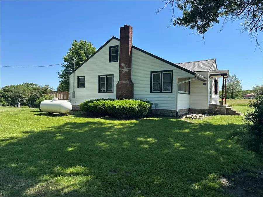 10112 SE 214th Street, Lawson, MO 64062 - #2