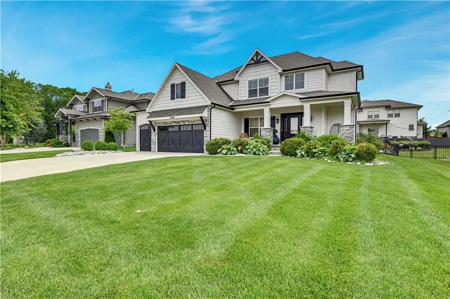15969 W 165th Street, Olathe, KS 66062 - #2