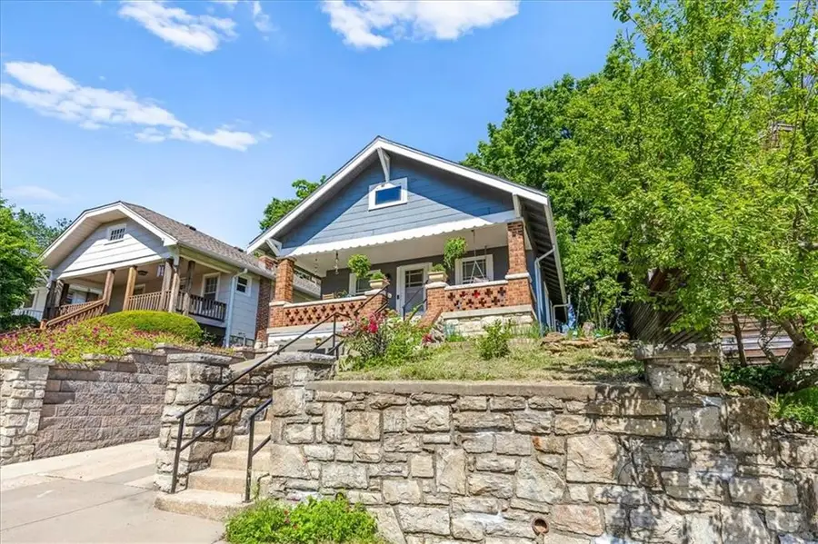 4745 Terrace Street, Kansas City, MO 64112 - #2