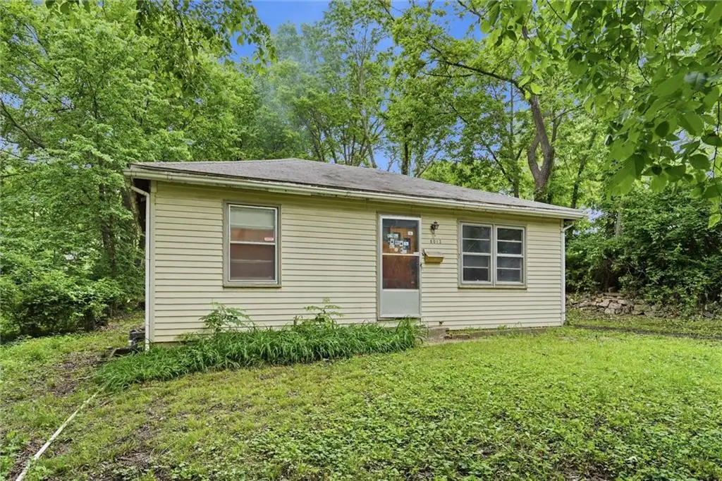 8012 S Benton Avenue, Kansas City, MO 64132 - #1